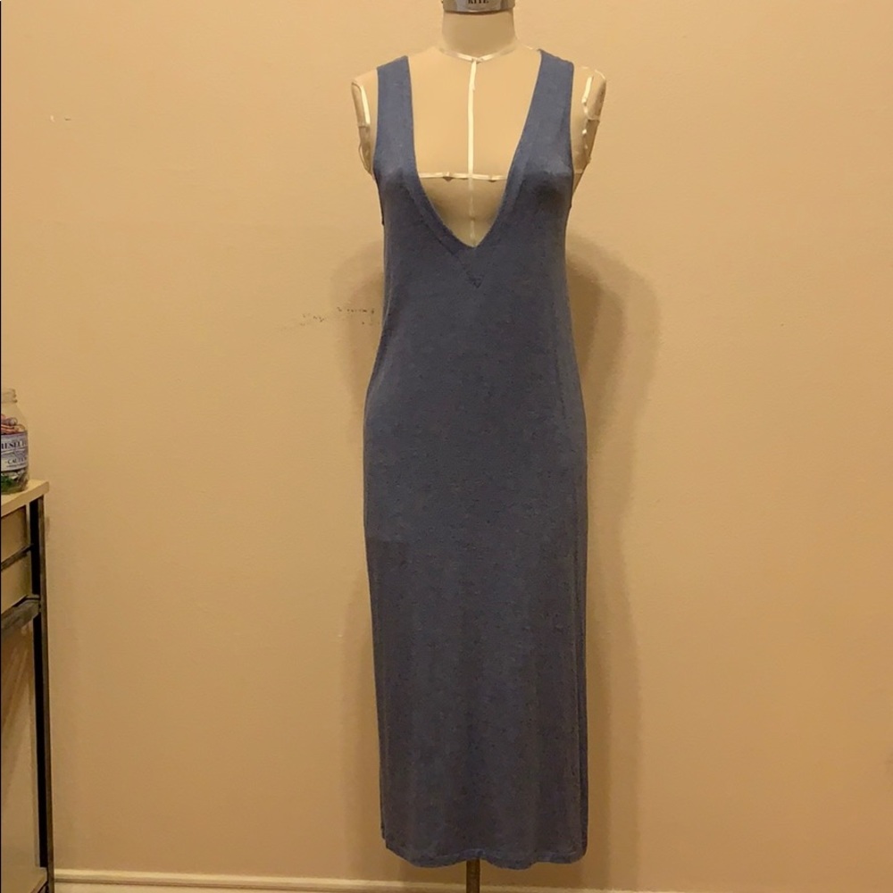Deep-v knit midi dress